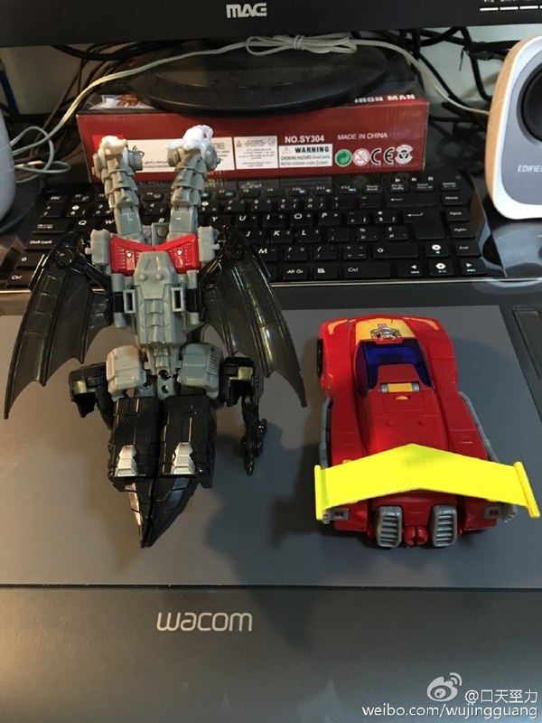 New In Hand Images Of Titans Return Deluxe Autobot Hot Rod And Twinferno  (10 of 10)